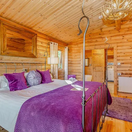 Sun Hill Lodges
