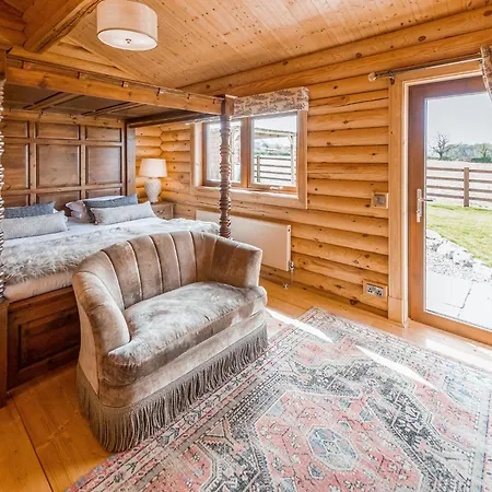 Sun Hill Lodges *