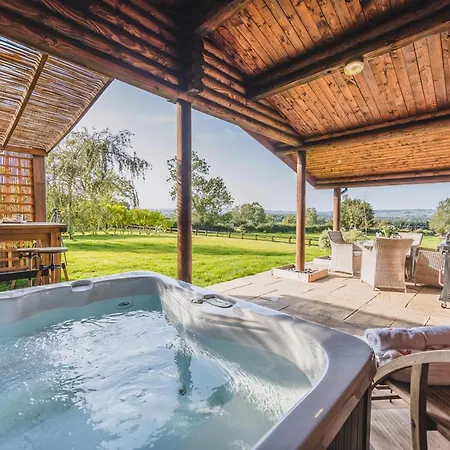 Sun Hill Lodges *