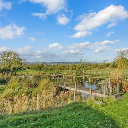 Sun Hill * Constable Burton